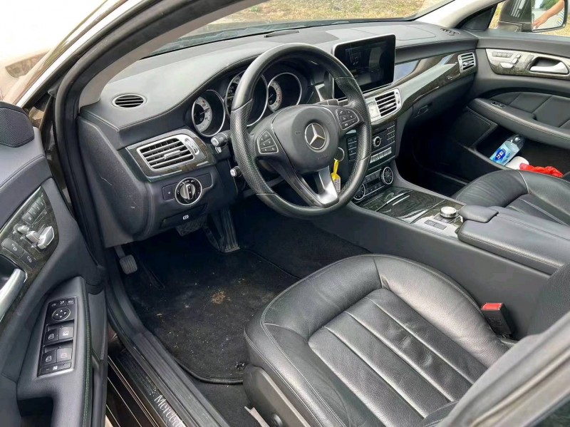 青岛15年奔驰CLS8