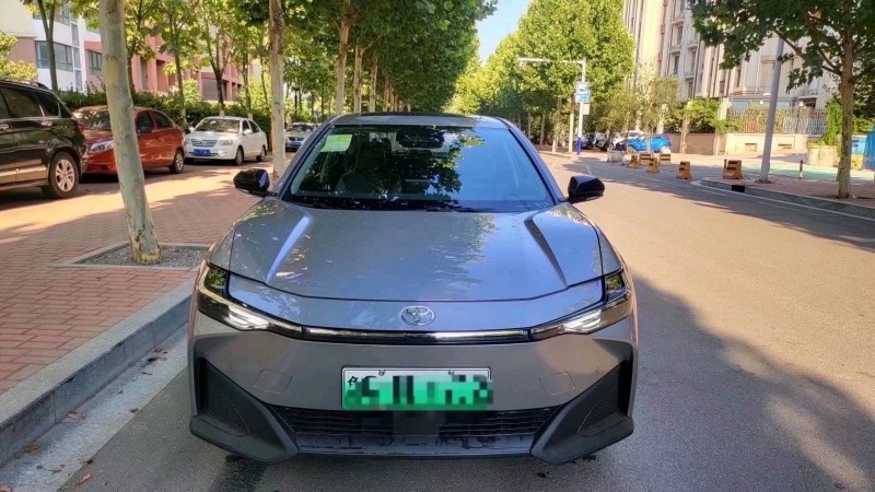 邯郸23年丰田BZ3Pro1