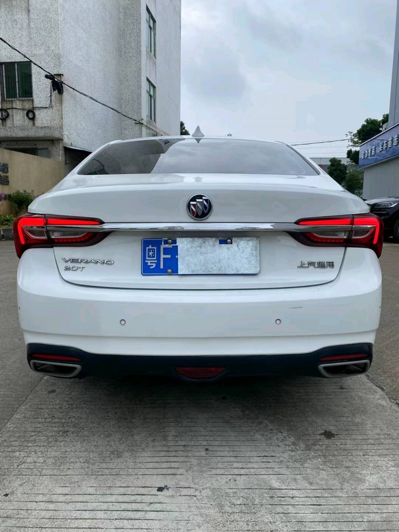 中山20年别克威朗9