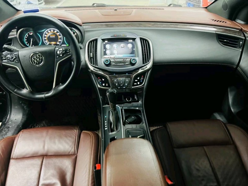 聊城14年别克君越3