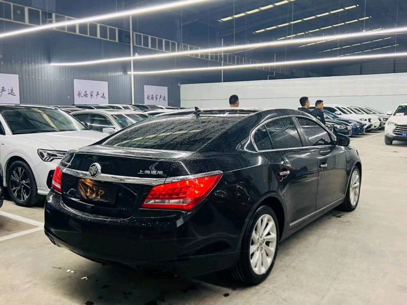 聊城14年别克君越6