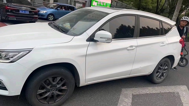 东营20年比亚迪宋3