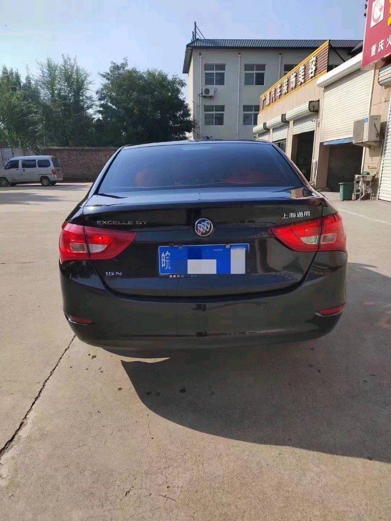 菏泽16年别克英朗3