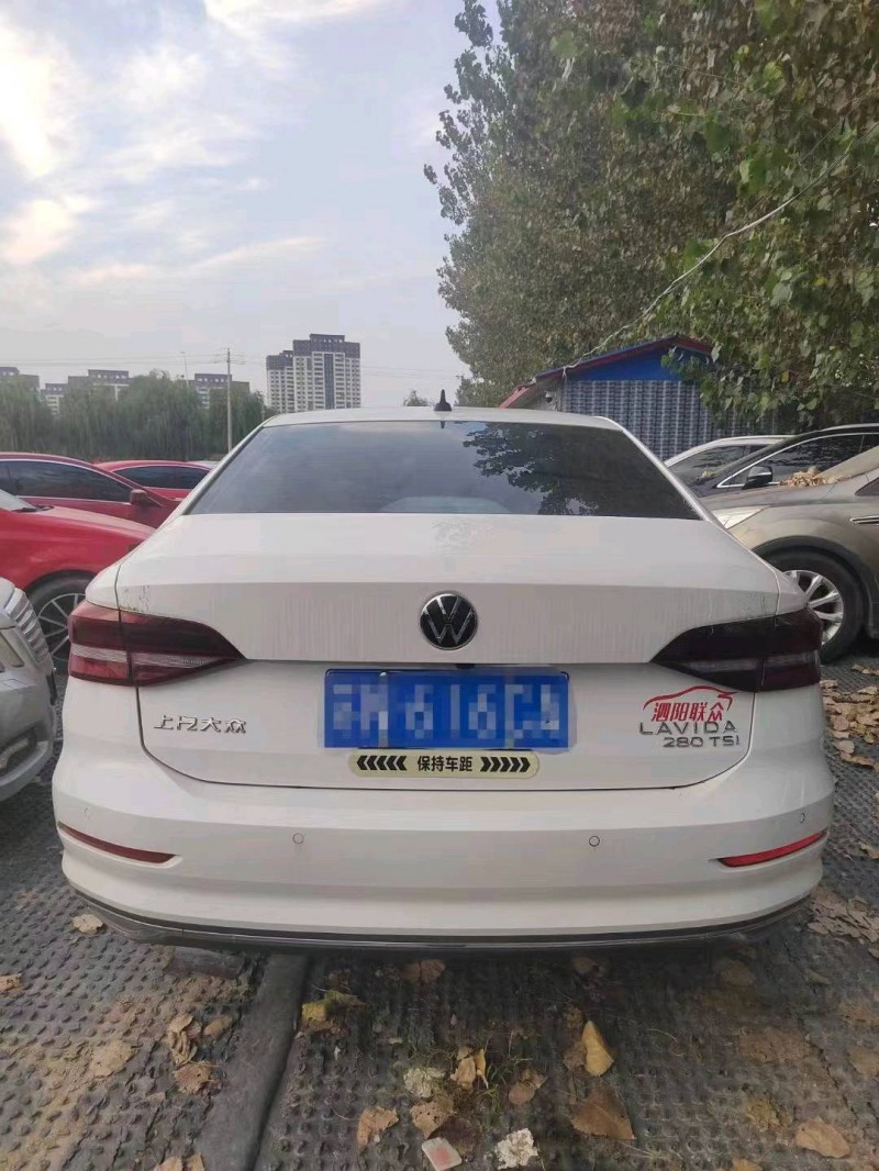 东营21年大众朗逸5