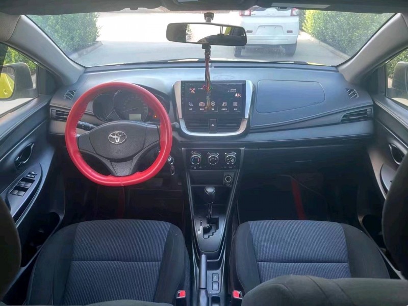 邢台17年丰田YARiS L 致炫4