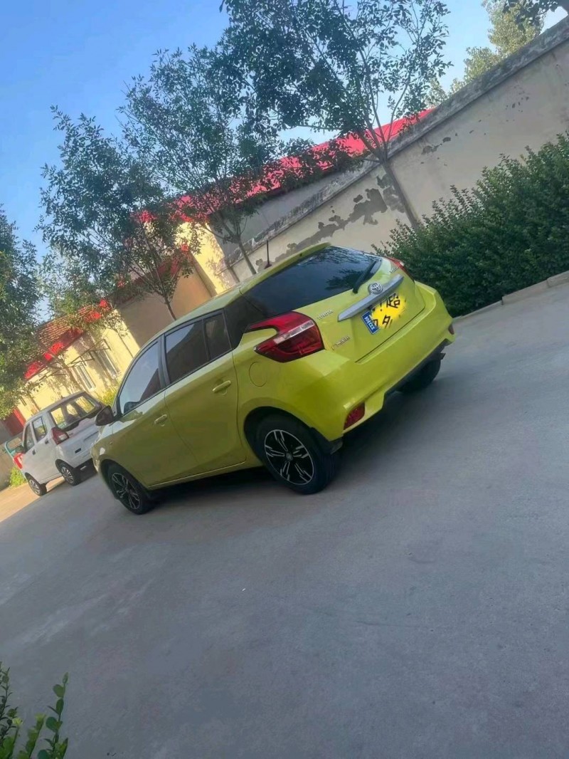 邢台17年丰田YARiS L 致炫8