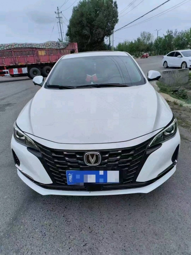 枣庄22年长安汽车锐程CC1