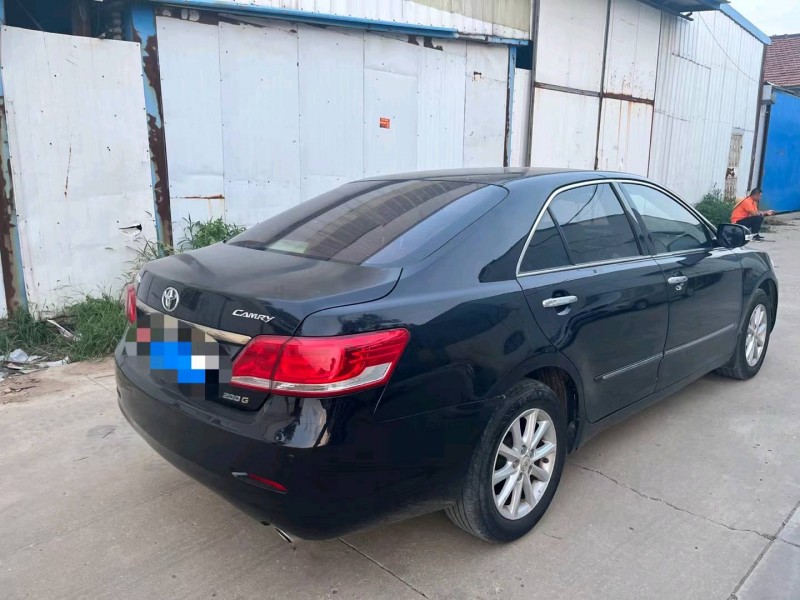 潍坊11年丰田凯美瑞8