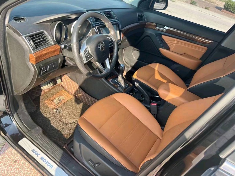 邯郸18年北汽威旺S503