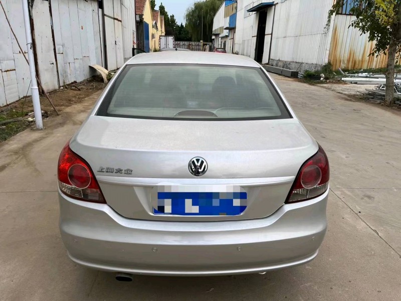 潍坊11年大众朗逸6