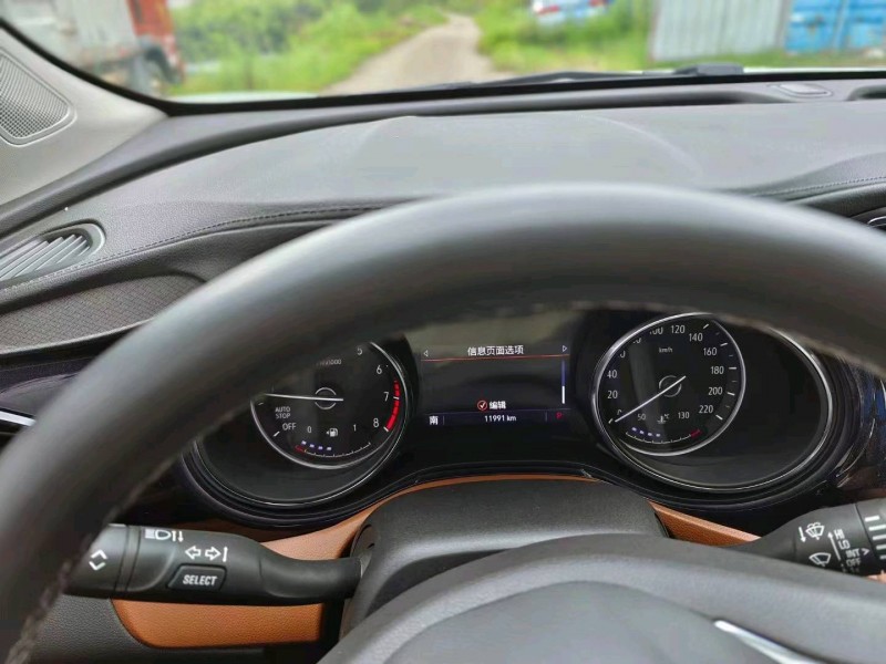 嘉兴22年别克昂科拉4