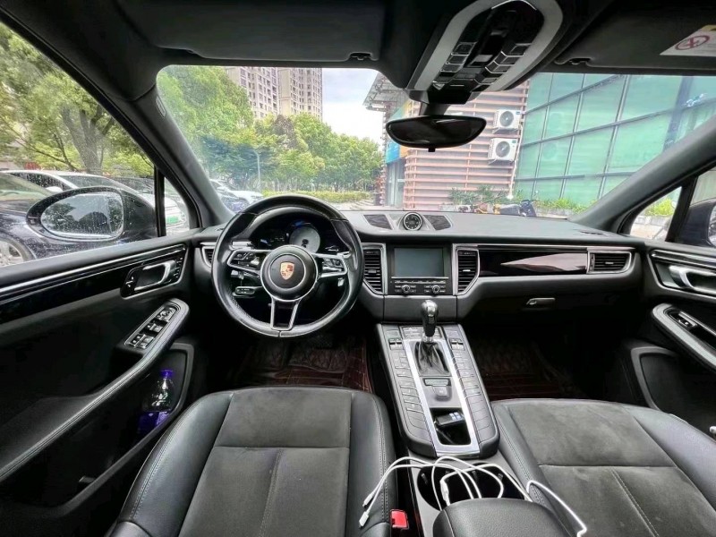 湖州15年保时捷Macan5