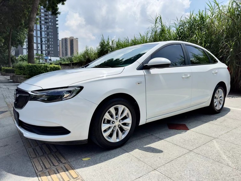 东莞21年别克英朗2