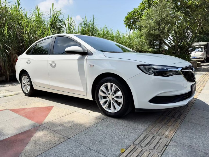 东莞21年别克英朗3