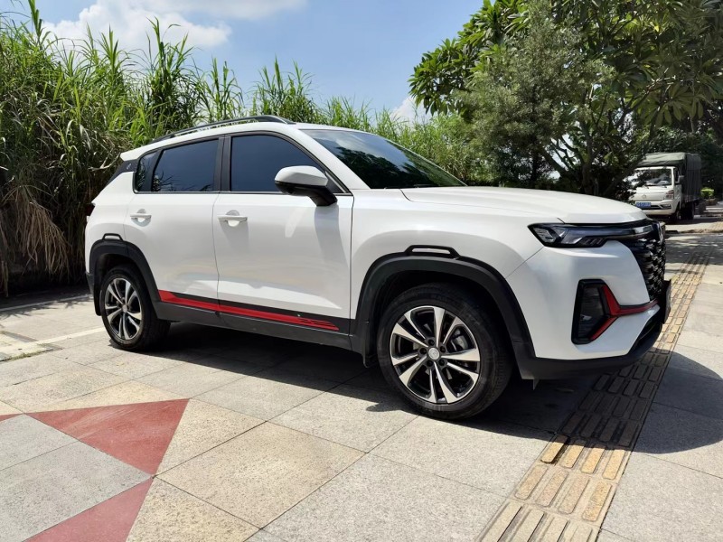 东莞23年长安汽车CS353