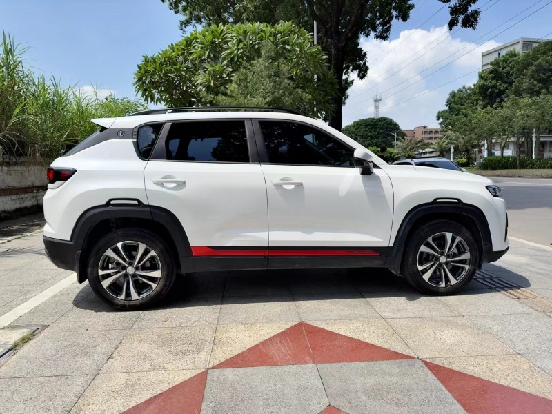 东莞23年长安汽车CS358