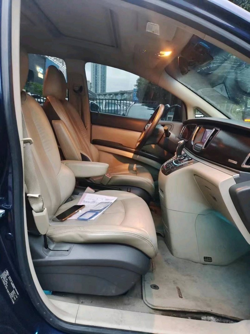 重庆11年别克GL86