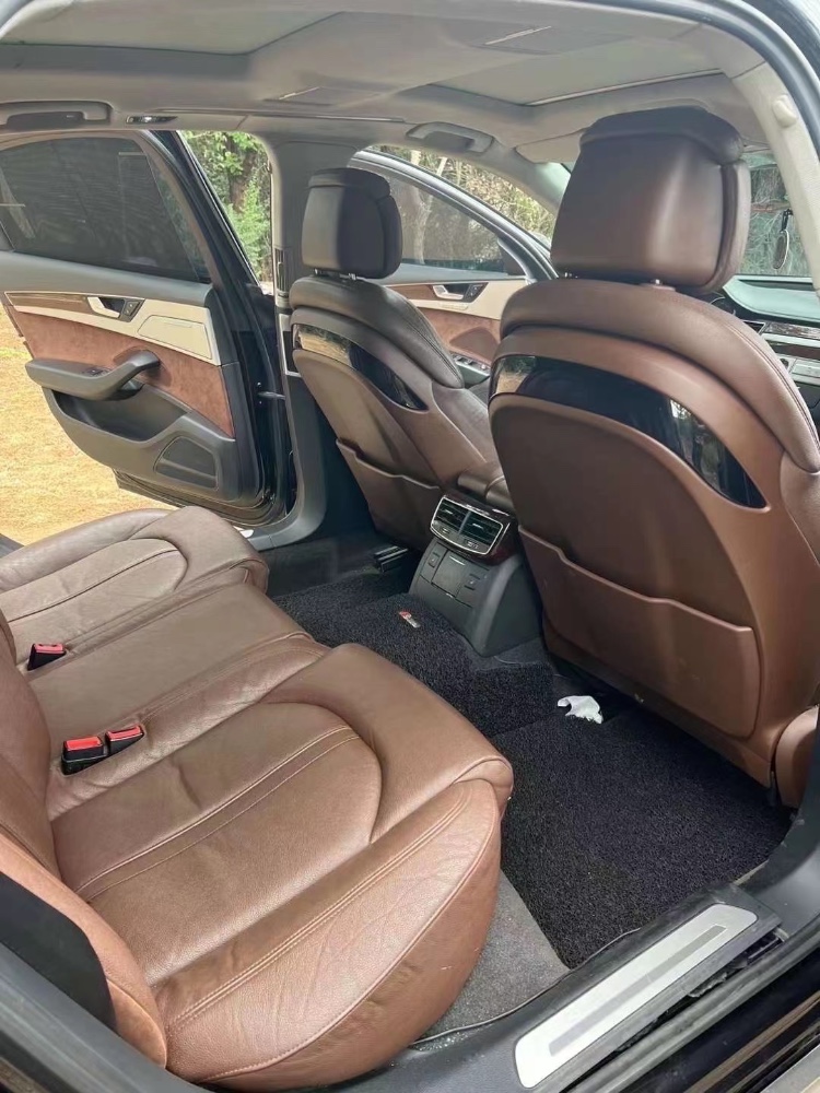 临沂12年奥迪A8L5