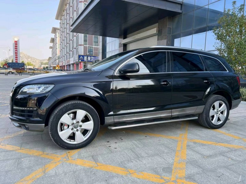 济宁12年奥迪Q72