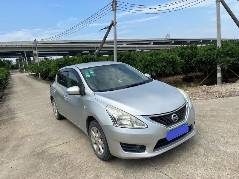 广州11年日产骐达2