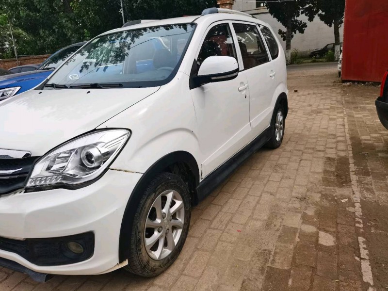 保定15年一汽森雅S803