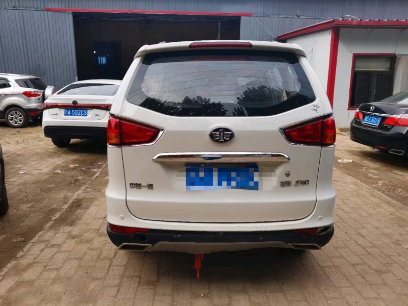 保定15年一汽森雅S809