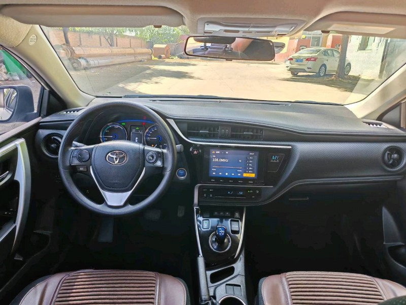 保定20年丰田雷凌6