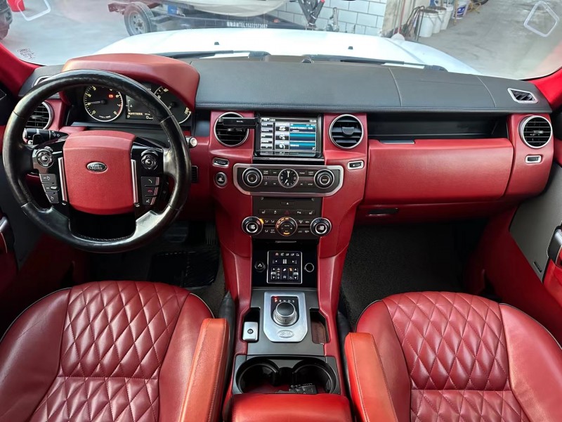 济宁14年路虎发现7