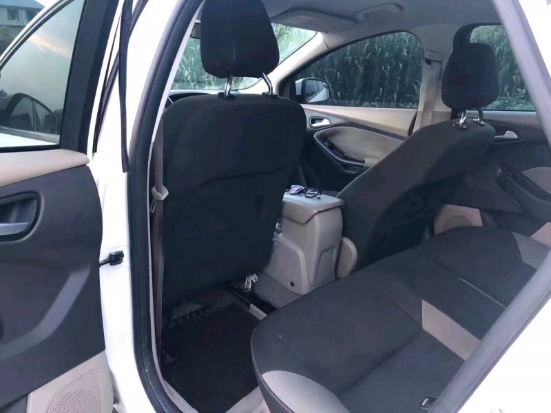 邯郸14年福特福克斯5