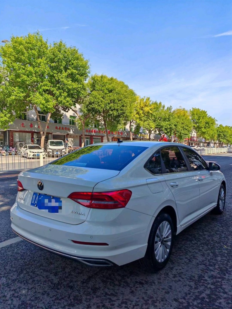 保定20年大众朗逸7