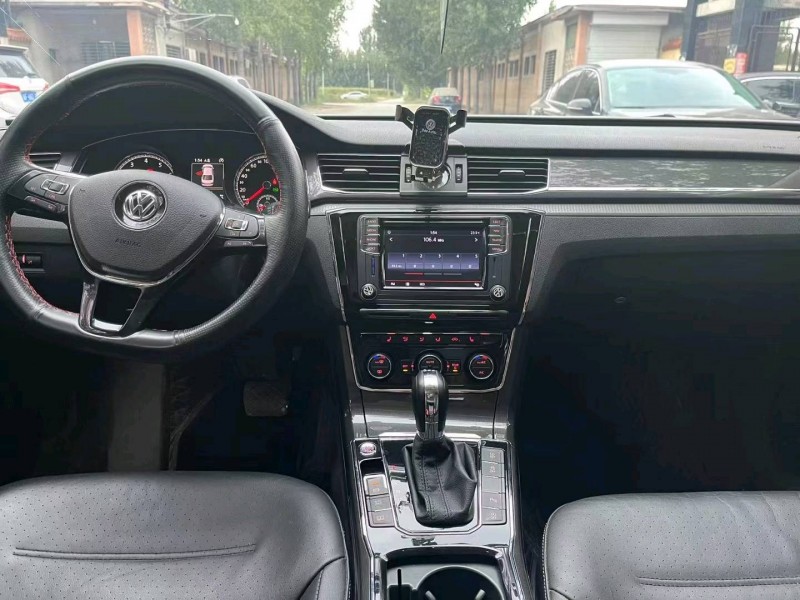 保定16年大众帕萨特5