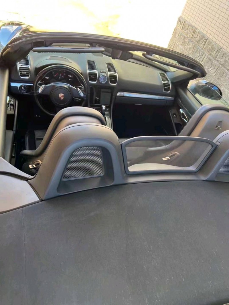 珠海17年保时捷Boxster5