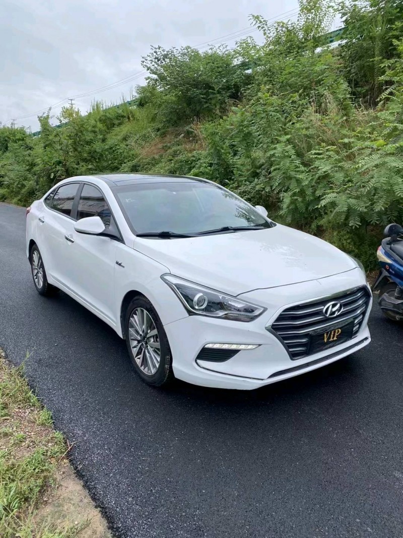 淮南18年现代名图2