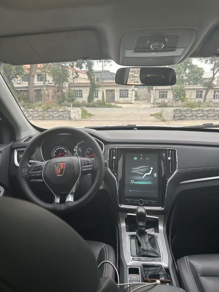 石家庄20年荣威RX52