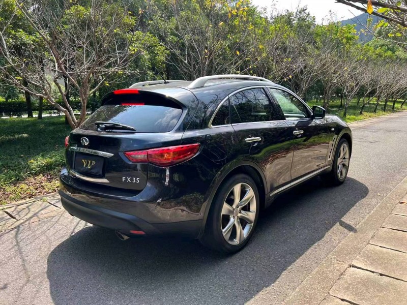 嘉兴10年英菲尼迪FX355