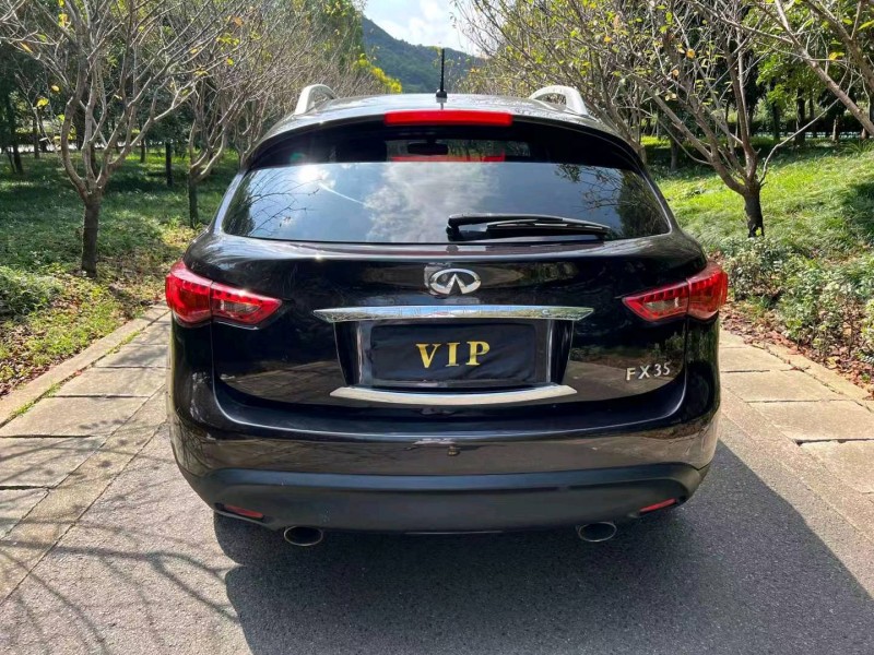 嘉兴10年英菲尼迪FX358