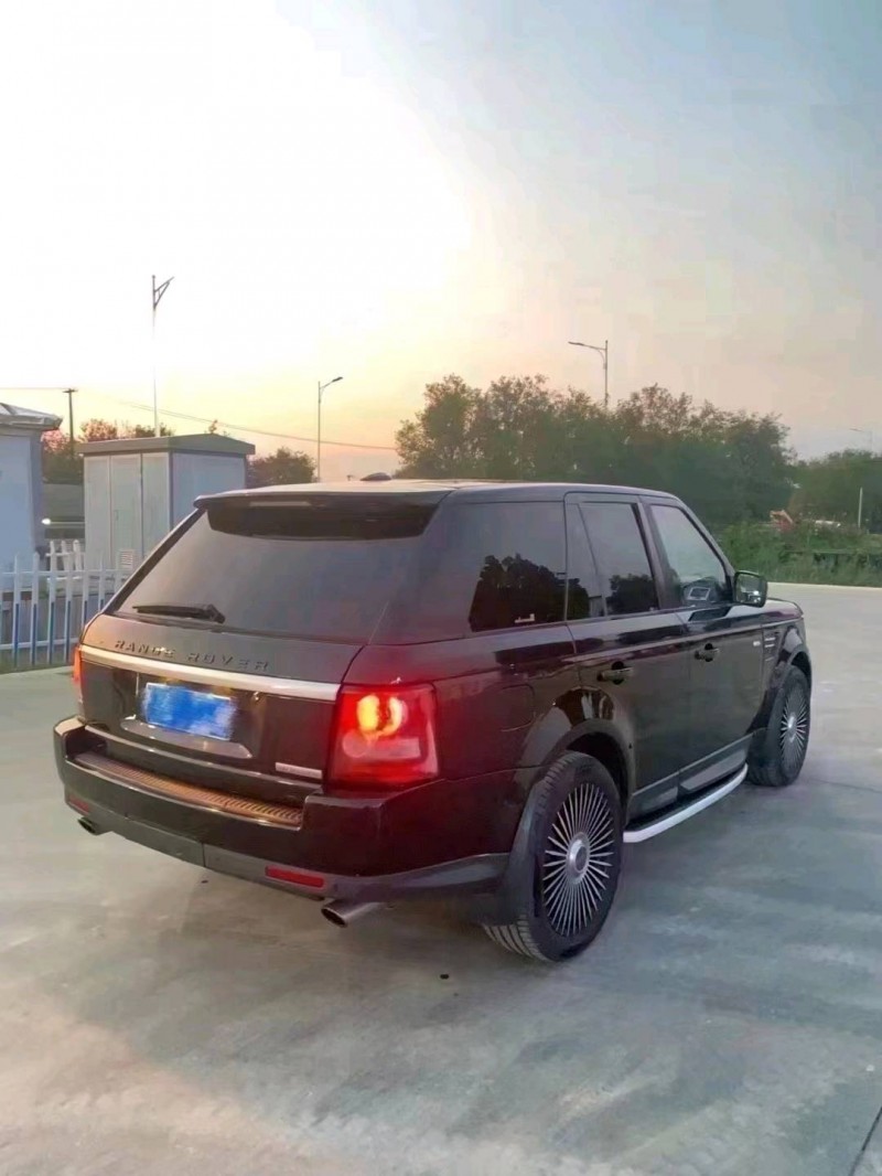 东营13年路虎揽胜运动6