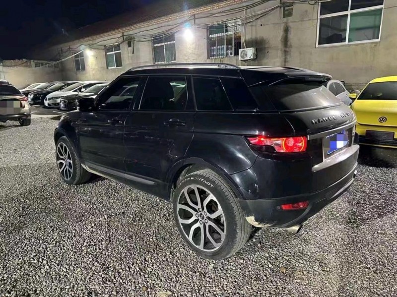 东营12年路虎极光2