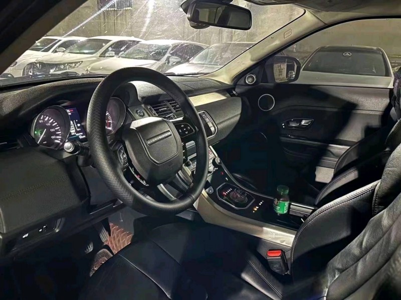 东营12年路虎极光5