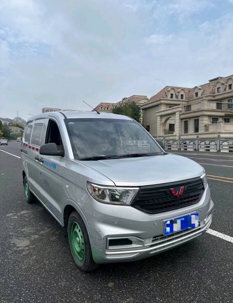 東營21年五菱汽車宏光2