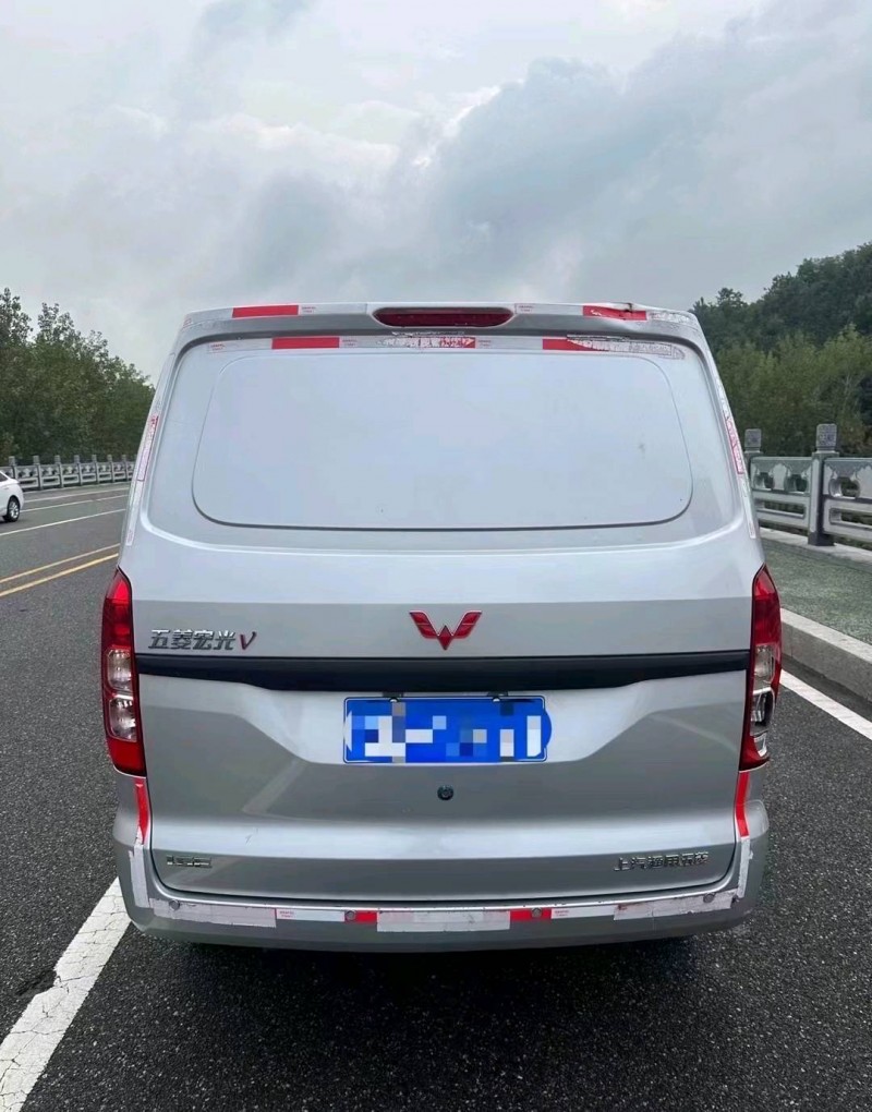 東營21年五菱汽車宏光7