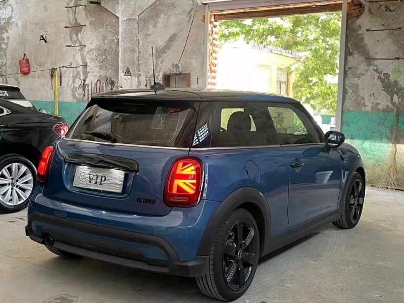 保定22年MINICooper8