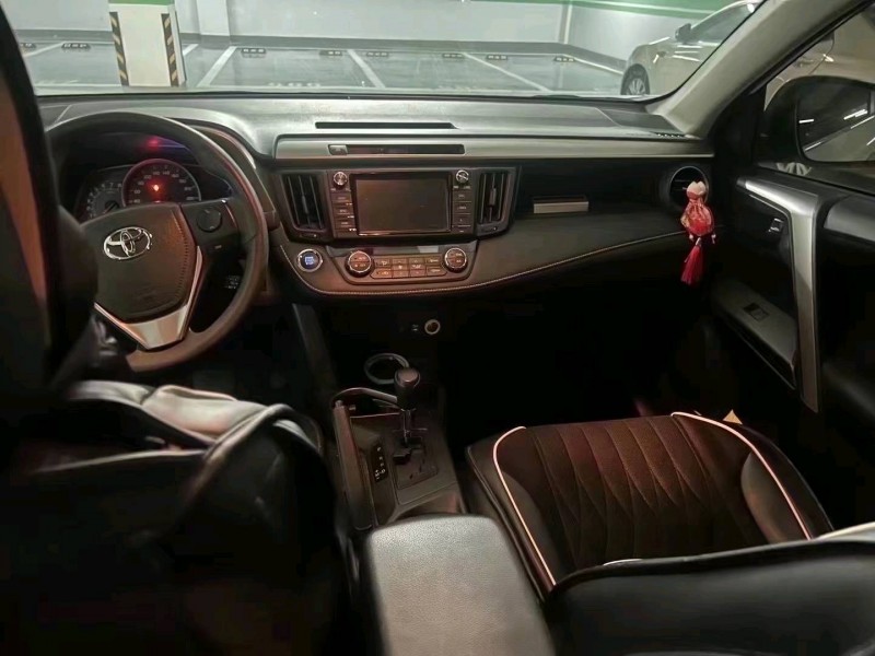 嘉兴19年丰田RAV4荣放5