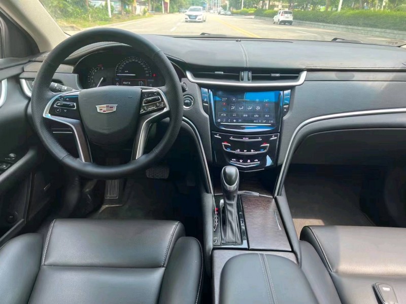 深圳20年凯迪拉克XTS7