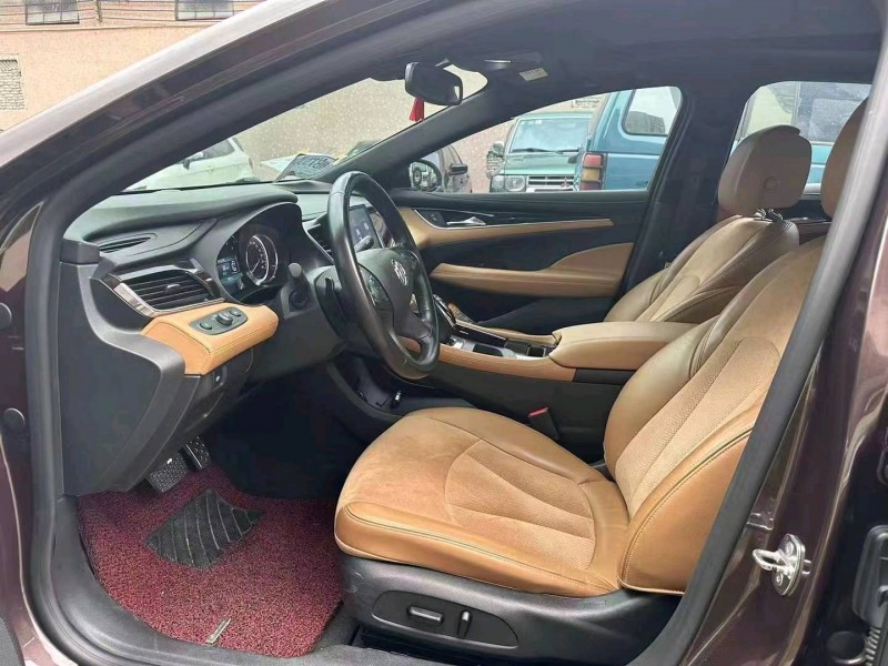 珠海16年别克君越9