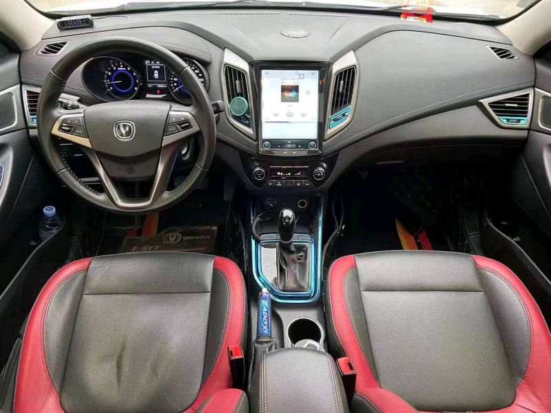 深圳17年长安汽车逸动5