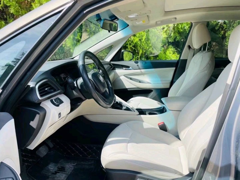 东营19年别克GL66