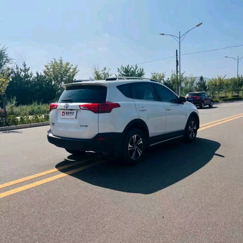 邯郸15年丰田RAV4荣放9