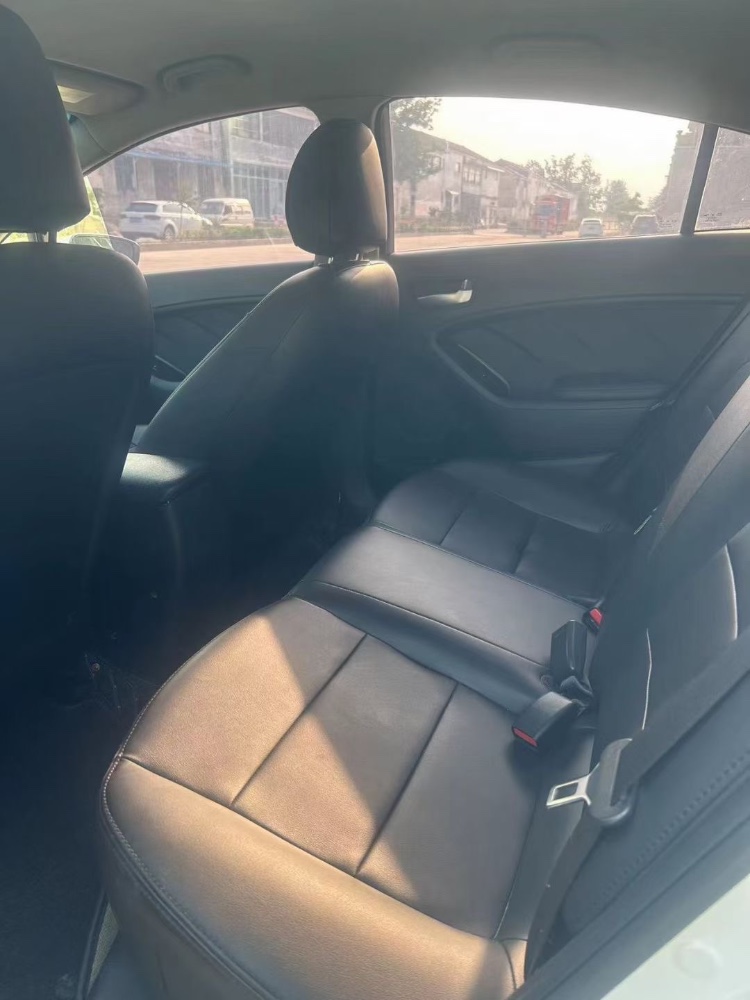 徐州19年起亚K38