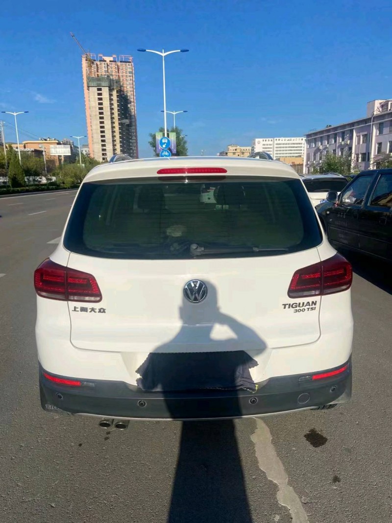 邯郸16年大众途观3